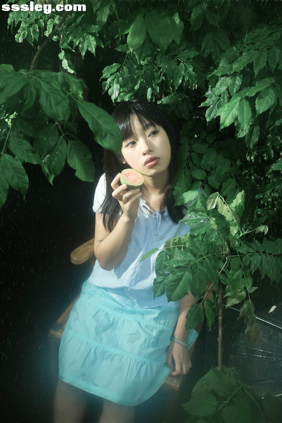 01.jpg