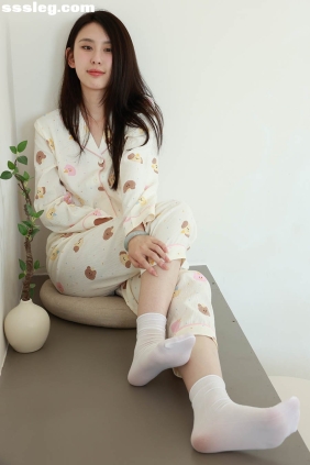 绮梦摄影 No.035 yaya[620P+2V13.6G]