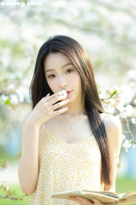 [YITUYU艺图语]2026.03.07 樱花树下 小吕板板[14P67M]