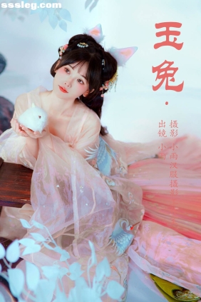 [YITUYU艺图语]2023.10.22 玉兔 小雨[22P235M]