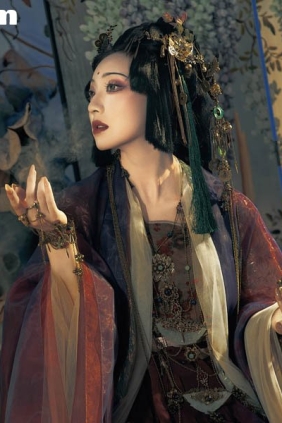 [YITUYU艺图语]2026.02.19 大祭司 九上天[15P267M]